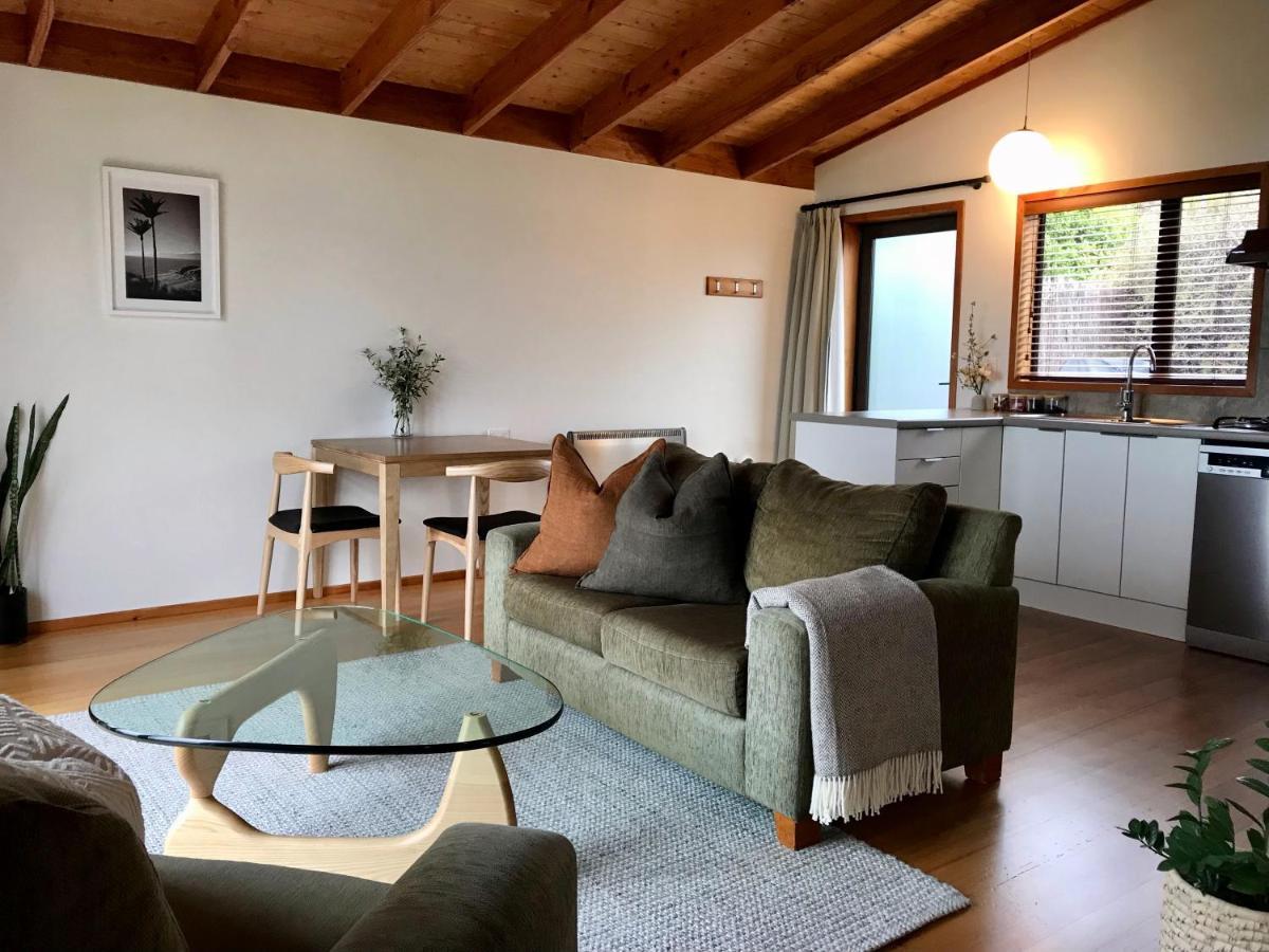 Adrift In Golden Bay- Absolute Beachfront Villas (Adults Only) Collingwood Exteriör bild